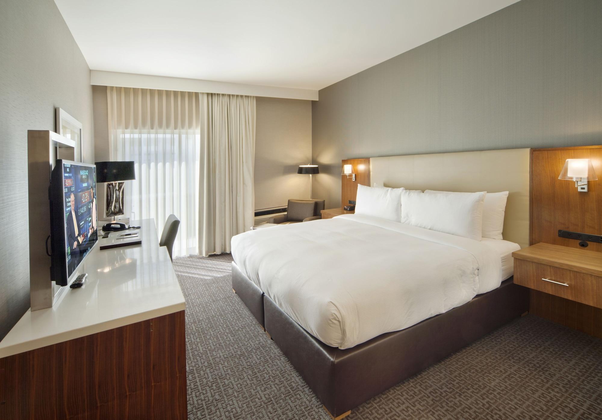 Doubletree By Hilton Nanuet Hotel Екстериор снимка